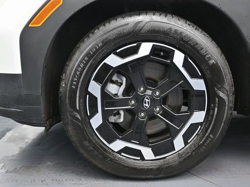 Used 2024 Hyundai Santa Fe SEL image 11