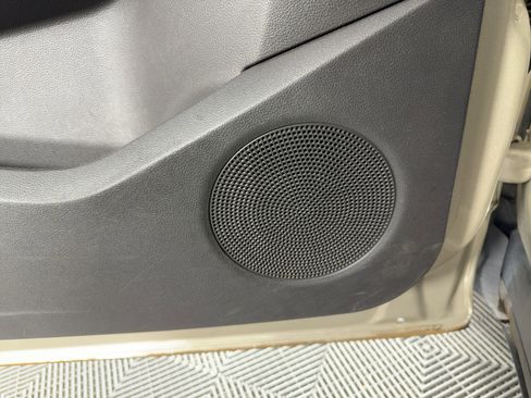 Used 2017 Ford Escape SE w/ SE Cold Weather Package image 23