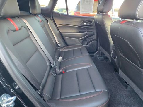 Used 2024 Chevrolet Trax RS image 8