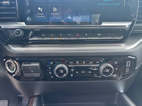 New 2026 Chevrolet Silverado 1500 High Country AWD/4WD image 7