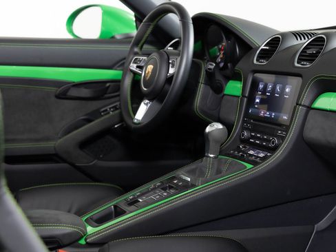 Used 2023 Porsche 718 Boxster Spyder image 38