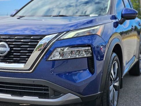 Used 2023 Nissan Rogue SL w/ SL Premium Package image 9