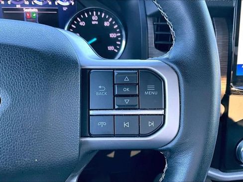 Used 2024 Ford Expedition Max Limited image 11