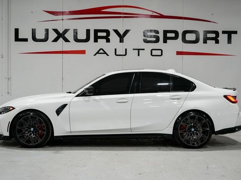 Used 2022 BMW M3 Competition w/ Executive Package image 2