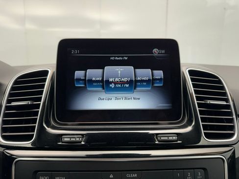 Used 2019 Mercedes-Benz GLE 400 4MATIC w/ Premium 1 Package image 49