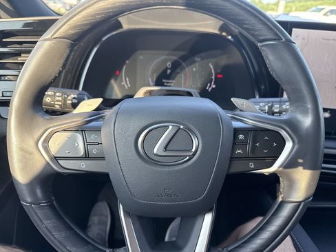 Used 2024 Lexus RX 350 Premium Plus w/ Convenience Package AWD/4WD image 19