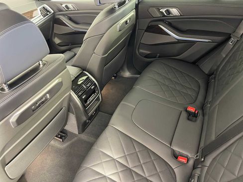 New 2026 BMW X5 xDrive50e w/ M Sport Package image 31