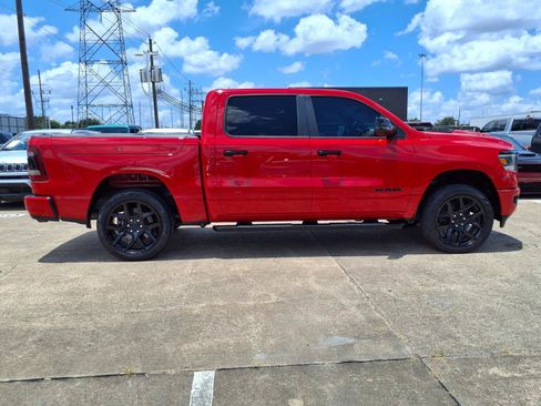 Used 2024 RAM 1500 Laramie AWD/4WD image 28