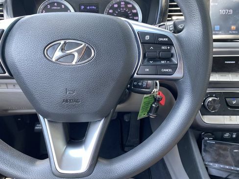 Used 2018 Hyundai Sonata SE FWD image 21