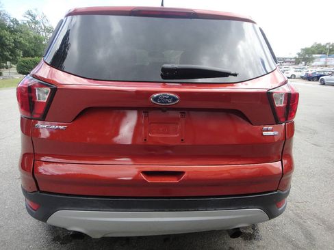 Used 2019 Ford Escape SE AWD/4WD image 5
