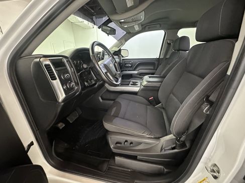 Used 2018 Chevrolet Silverado 1500 LT w/ All Star Edition image 34
