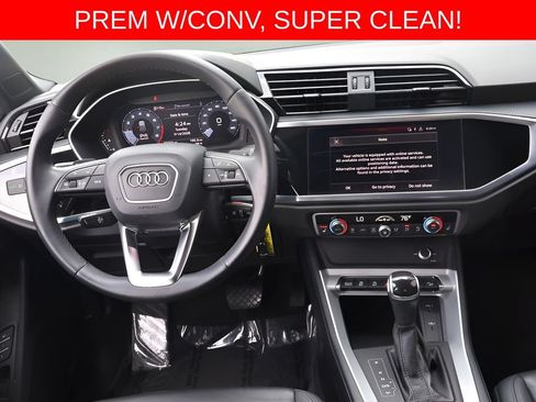 Used 2022 Audi Q3 2.0T Premium AWD/4WD image 16