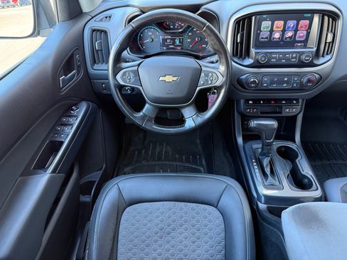 Used 2018 Chevrolet Colorado Z71 image 26