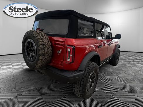 Used 2022 Ford Bronco Badlands AWD/4WD image 5