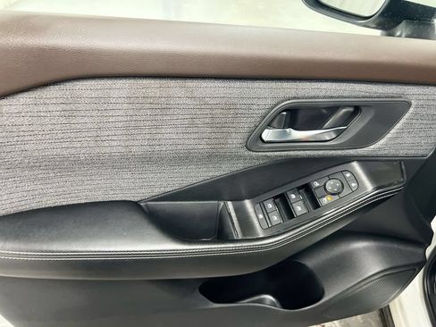 Used 2023 Nissan Rogue SV FWD image 20