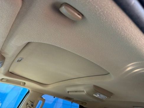 Used 2016 Toyota Sequoia Platinum RWD image 12