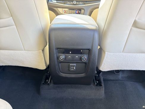 Used 2024 Buick Enclave Essence w/ Experience Buick Package image 25