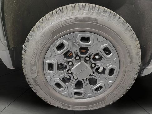 Used 2024 GMC Sierra 2500 Denali Ultimate w/ Snow Plow Prep/Camper Package AWD/4WD image 3