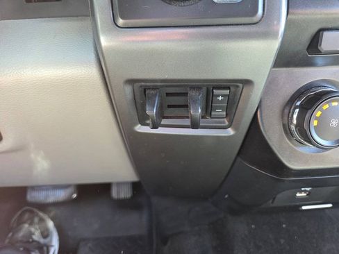 Used 2017 Ford F250 XLT AWD/4WD image 13