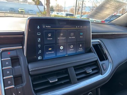 Used 2023 Chevrolet Tahoe Premier w/ Advanced Technology Package image 23