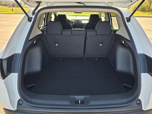 New 2026 Honda HR-V LX image 25