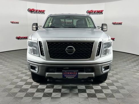 Used 2017 Nissan Titan PRO-4X image 4