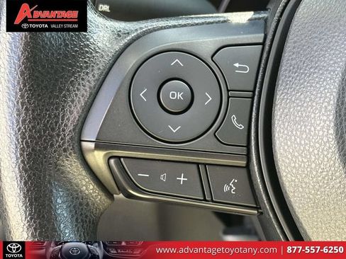 Used 2024 Toyota RAV4 LE AWD/4WD image 25