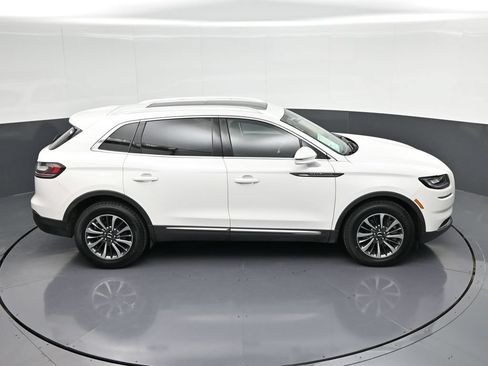 Used 2023 Lincoln Nautilus Reserve FWD image 21