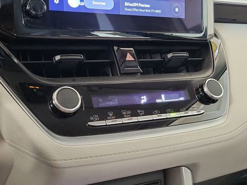 Certified 2025 Toyota Corolla Cross L image 23