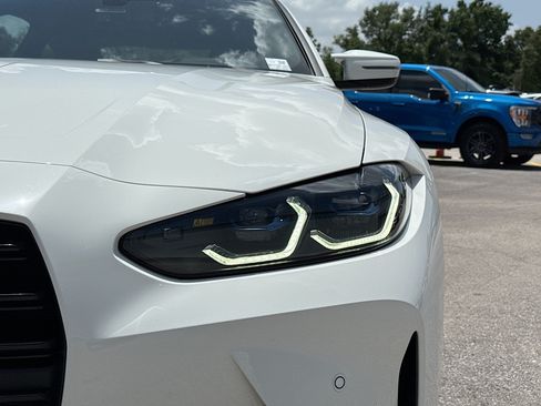 Used 2022 BMW M4 xDrive Competition w/ M Driver's Package AWD/4WD image 9