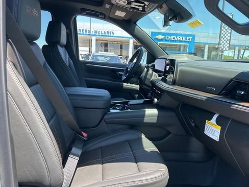 New 2026 Chevrolet Tahoe High Country w/ Sun And Tow Package AWD/4WD image 35