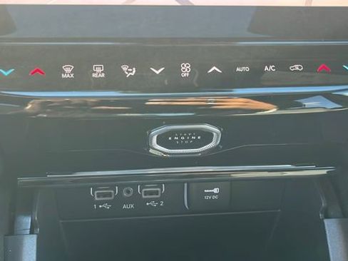 New 2026 Jeep Grand Cherokee Limited w/ Limited Altitude Package image 26