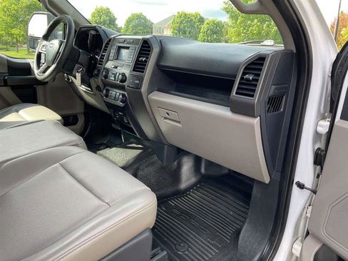 Used 2022 Ford F250 XL w/ Power Equipment Group AWD/4WD image 77
