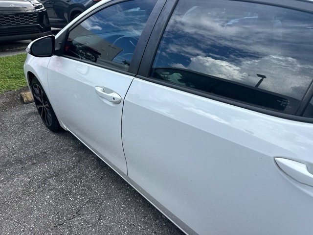 Used 2017 Toyota Corolla SE FWD image 13