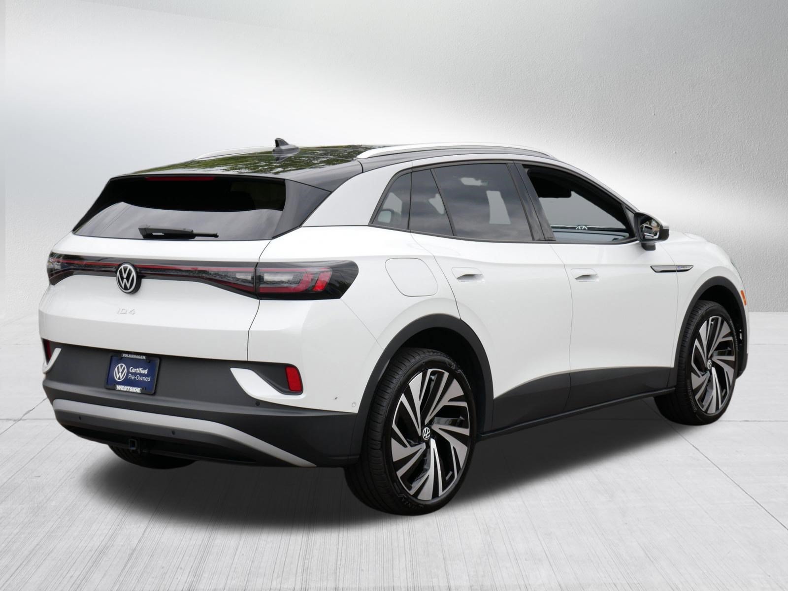 Certified 2025 Volkswagen ID.4 Pro S Plus AWD/4WD image 7