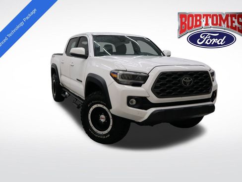 Used 2020 Toyota Tacoma TRD Off-Road w/ TRD Premium Off Road Package image 1