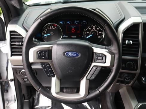 Used 2020 Ford F150 Lariat AWD/4WD image 25