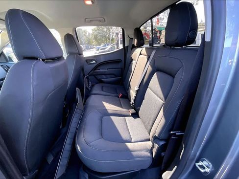 Certified 2022 Chevrolet Colorado LT w/ LT Convenience Package image 25