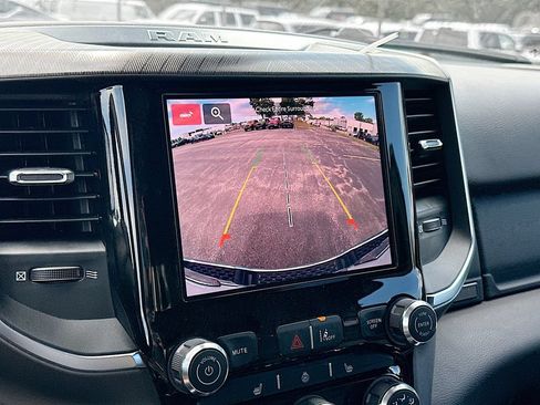 New 2026 RAM 1500 Big Horn AWD/4WD image 17
