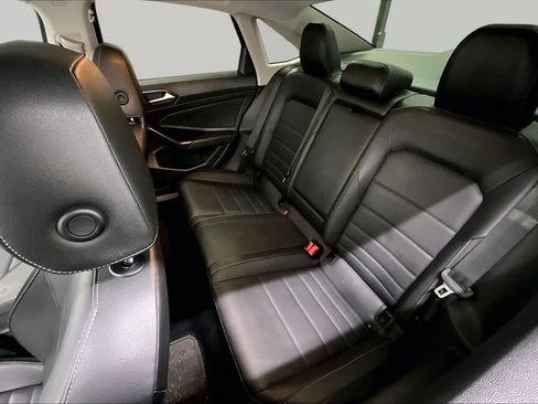 Used 2021 Volkswagen Jetta SE FWD image 20