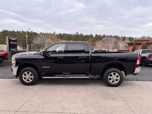 Used 2024 RAM 2500 Big Horn w/ Bed Utility Group image 2