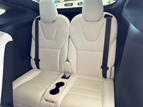 Used 2022 Tesla Model X AWD/4WD image 24