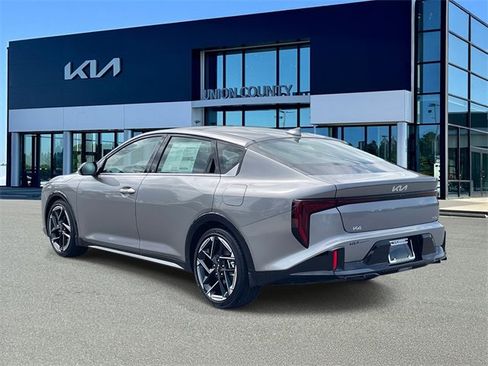 New 2025 Kia K4 GT-Line w/ GT-Line Premium Package image 4