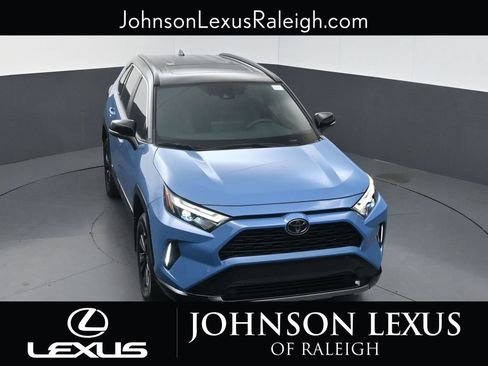 Used 2025 Toyota RAV4 XSE w/ Weather Package AWD/4WD image 24