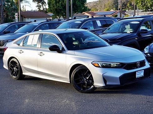 Used 2025 Honda Civic Sport image 3