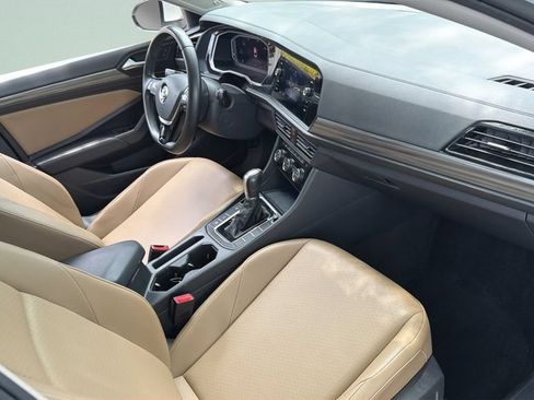Used 2019 Volkswagen Jetta SEL FWD image 32