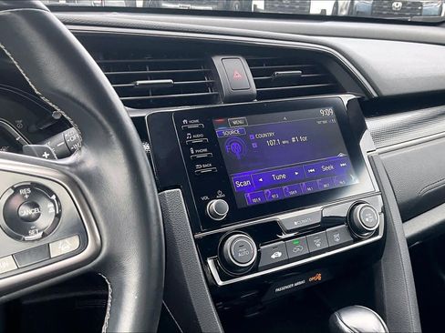 Used 2020 Honda Civic Sport image 6