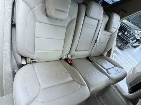 Used 2015 Mercedes-Benz ML 400 4MATIC image 25
