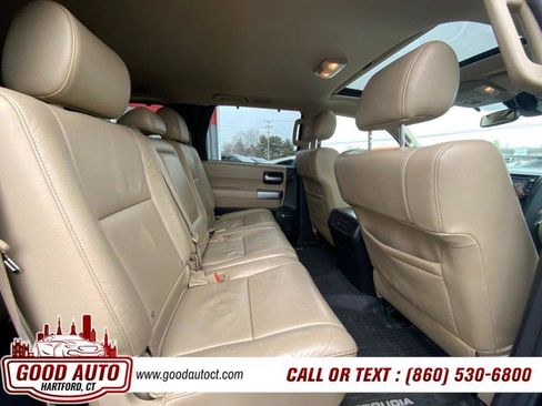 Used 2019 Toyota Sequoia Limited w/ Safety & Convenience Package image 20