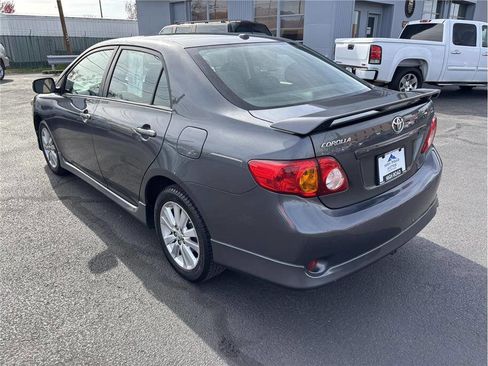 Used 2010 Toyota Corolla S image 3